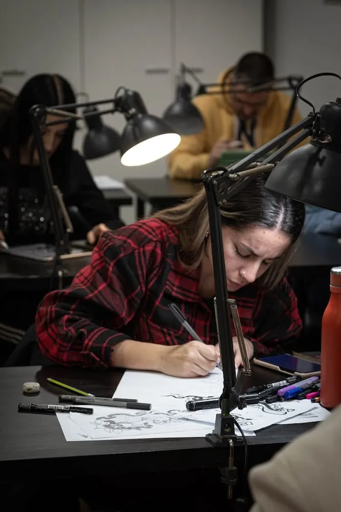 Aprender a tatuar desde cero: Guía para convertirte en un tatuador profesional Aprender a tatuar desde cero: Guía para convertirte en un tatuador profesional
