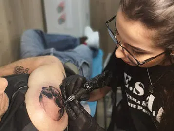 El estudio de los diferentes estilos de tatuaje es fundamental en el Máster El estudio de los diferentes estilos de tatuaje es fundamental en el Máster