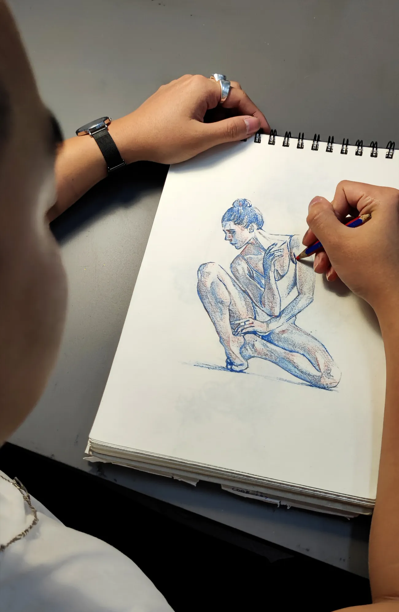Clase práctica del Curso de Iniciación al Tatuaje en la escuela ESAP de Madrid