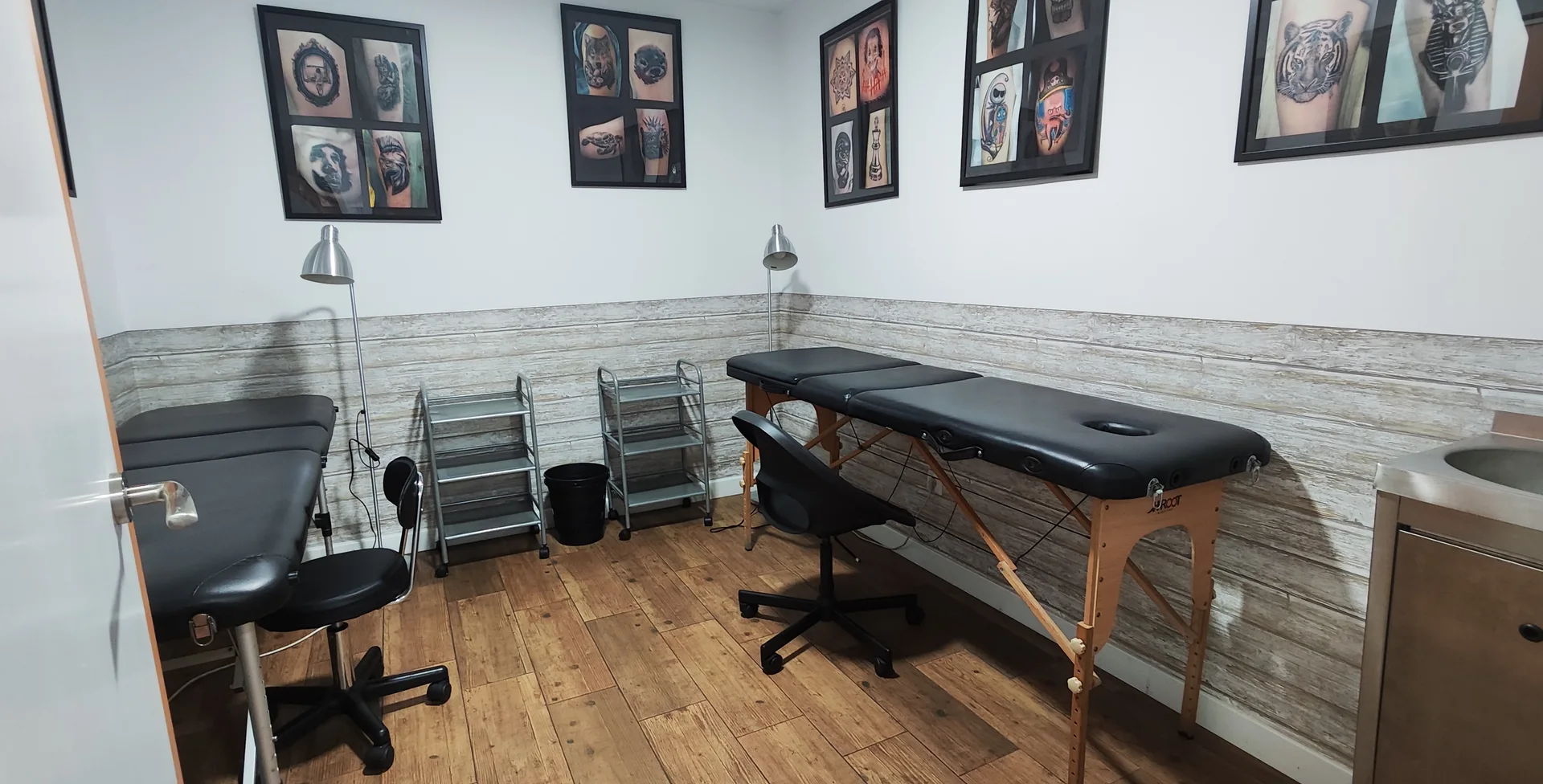 Aula de prácticas de ESAP Madrid Aula de prácticas de la escuela de tatuaje ESAP en Madrid