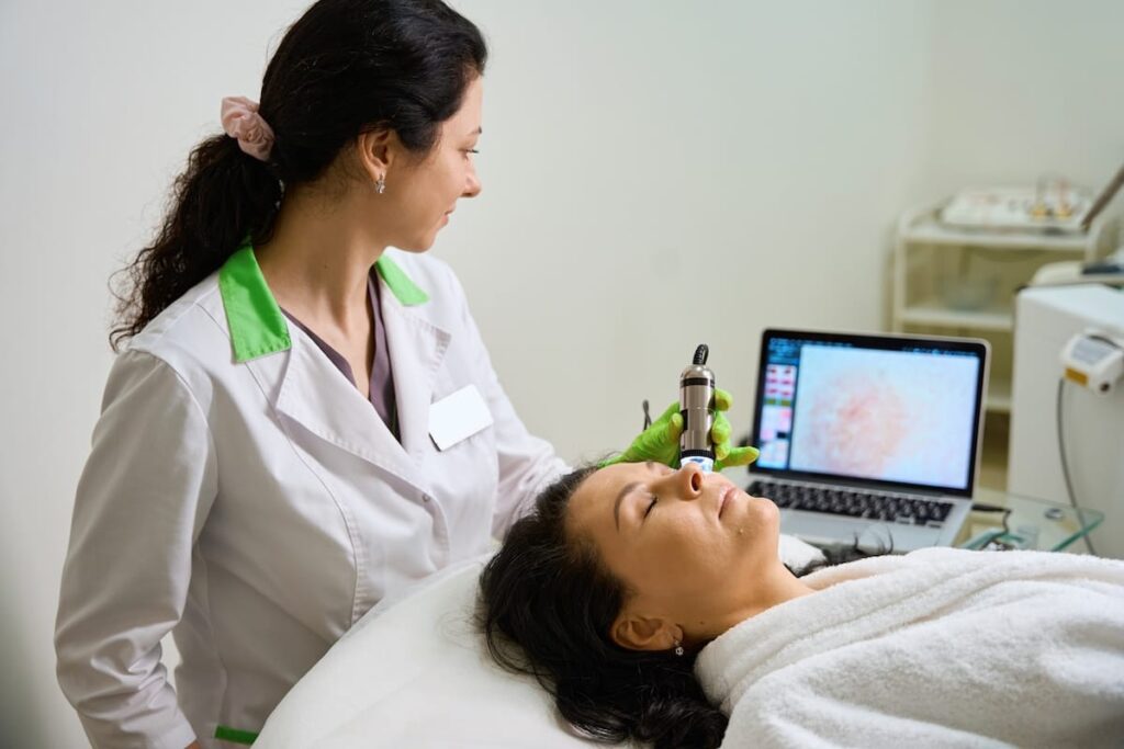 Análisis de piel con IA: cómo usar inteligencia artificial para tatuar con más seguridad 2 analisis de la piel con IA