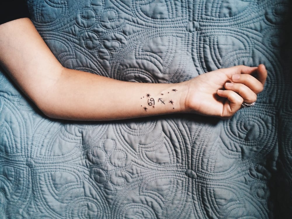 tatuajes pequeños para mujeres